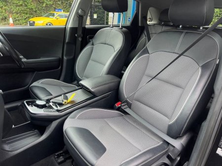 2022 Kia Niro - photo 6