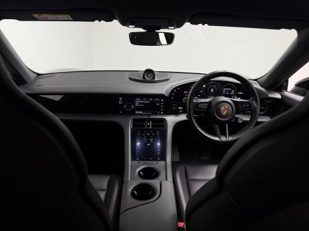 2023 Porsche Taycan - photo 10