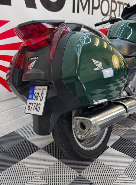 2008 Honda Deauville - photo 32