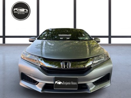 2016 Honda Grace - photo 2
