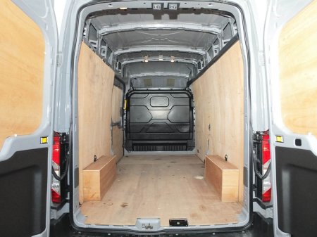 2024 Ford Transit - photo 3