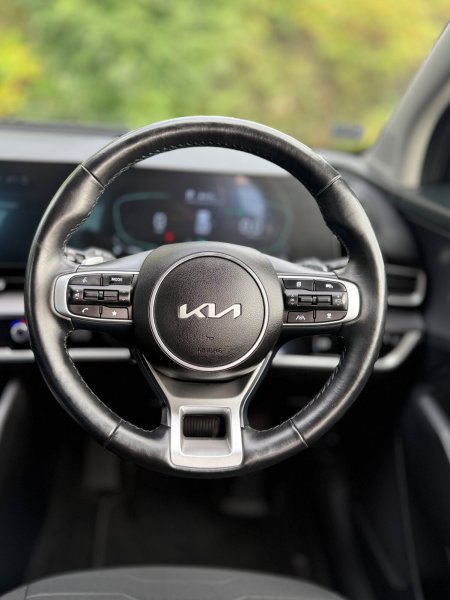 2023 Kia Sportage - photo 18