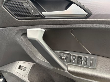 2019 Volkswagen Tiguan - photo 28
