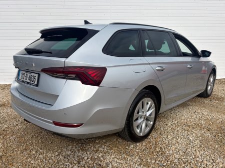 2021 Skoda Octavia - photo 8