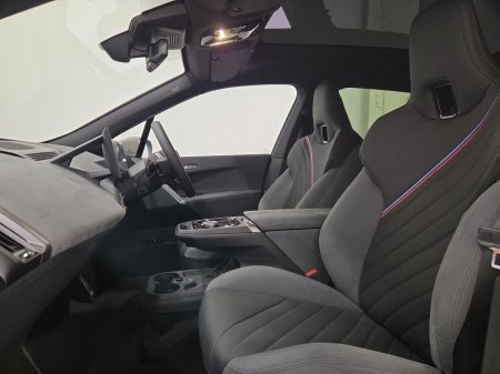 2026 BMW iX - photo 7