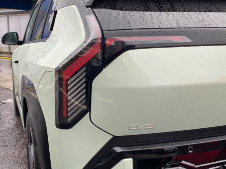 2026 Kia EV3 - photo 8