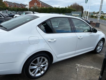2020 Skoda Octavia - photo 6
