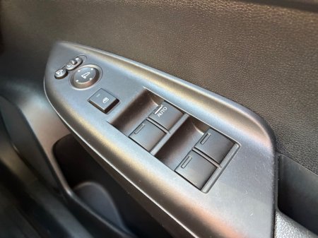 2017 Honda Fit - photo 15