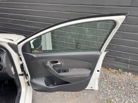 2013 Volkswagen Polo - photo 15