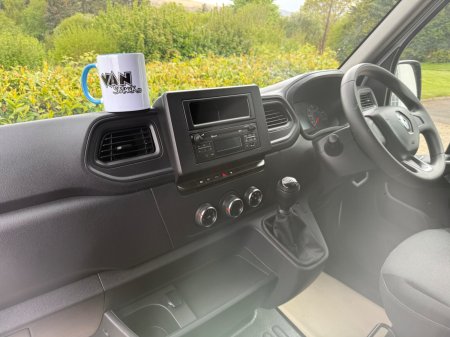 2023 Renault Master - photo 12