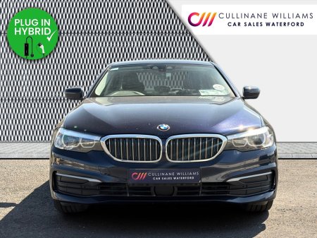 2018 BMW 5-Series - photo 2