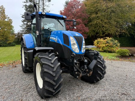 2014 New Holland T7.200 - photo 4