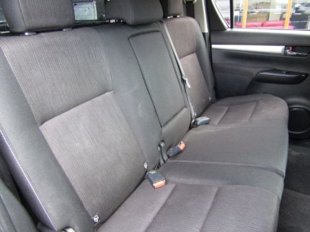 2017 Toyota Hilux - photo 26