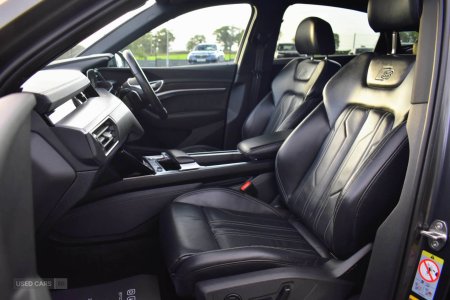2022 Audi e-tron - photo 8