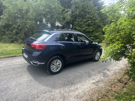 2019 Volkswagen T-Roc - photo 2