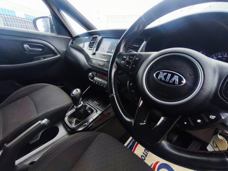 2018 Kia Carens - photo 10