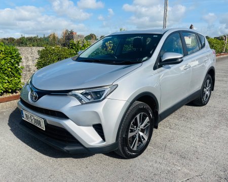 2016 Toyota RAV4 2.0 D-4D (143) 2WD AURA