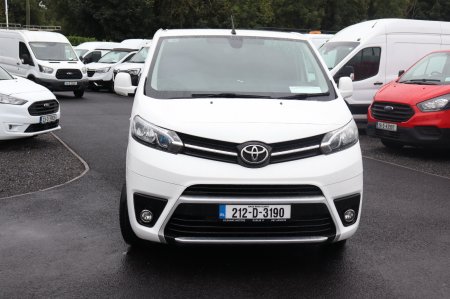 2021 Toyota Proace - photo 2
