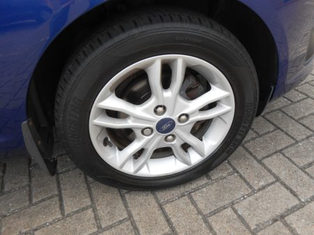 2016 Ford Fiesta - photo 13
