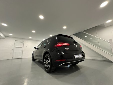 2020 Volkswagen Golf - photo 14