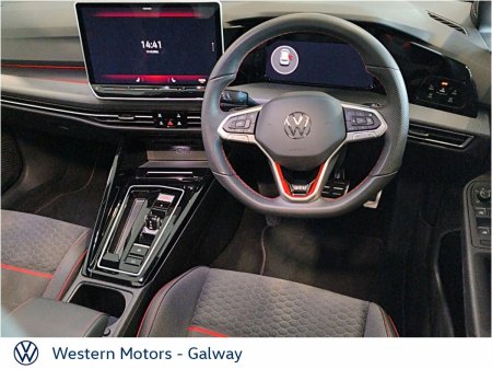 2025 Volkswagen Golf - photo 8