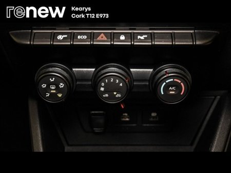 2022 Dacia Duster - photo 18