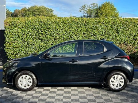 2022 Toyota Yaris - photo 3
