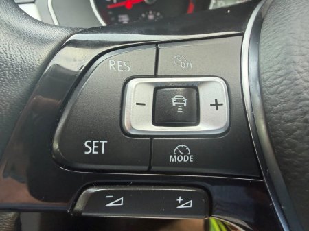 2017 Volkswagen Passat - photo 10