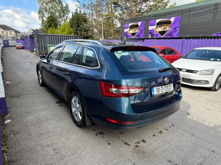 2018 Skoda Superb - photo 7