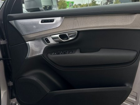 2025 Volvo XC90 - photo 20