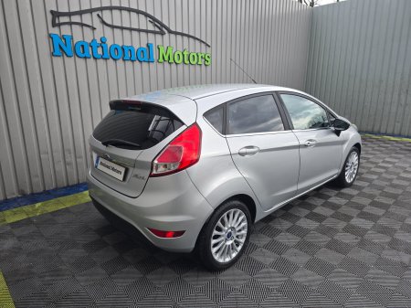 2015 Ford Fiesta - photo 4