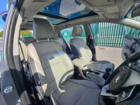 2021 Kia Sportage - photo 14