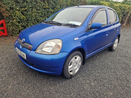 2002 Toyota Yaris 1.0 Luna