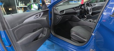 2020 Opel Insignia - photo 11