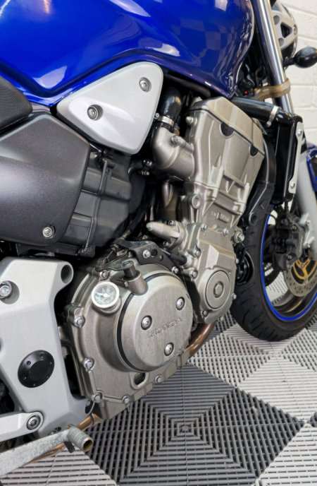 2002 Honda CB - photo 23