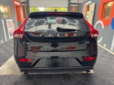2017 Volvo V40 - photo 4