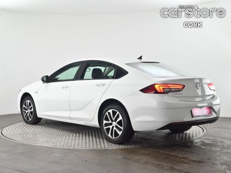 2021 Opel Insignia - photo 3