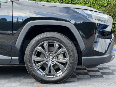 2023 Toyota RAV4 - photo 9