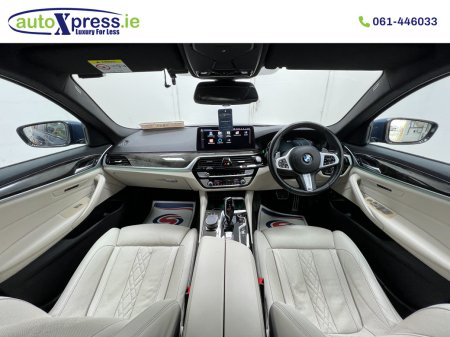 2020 BMW 5-Series - photo 2
