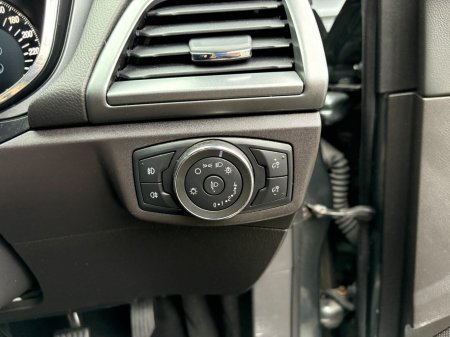 2018 Ford Mondeo - photo 28