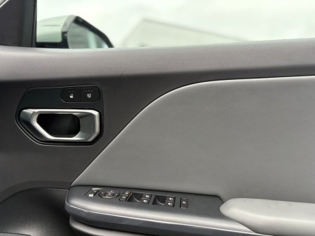 2026 Kia K4 - photo 8
