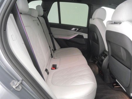 2025 BMW X5 - photo 11