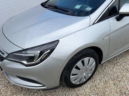 2017 Opel Astra - photo 13