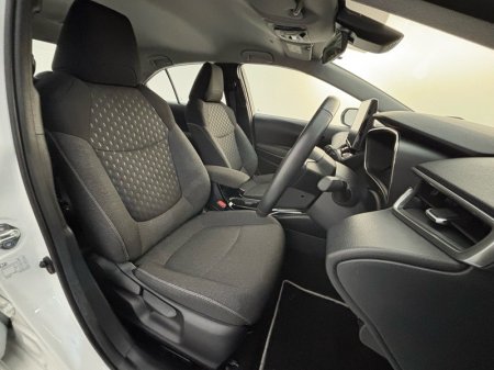2024 Toyota Corolla - photo 18