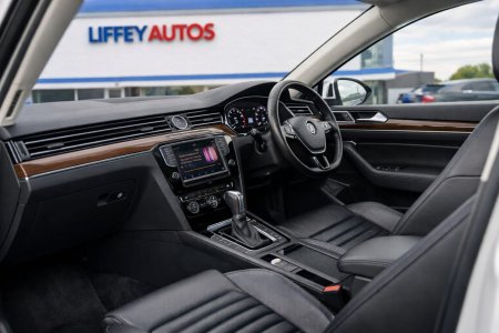 2017 Volkswagen Passat - photo 7