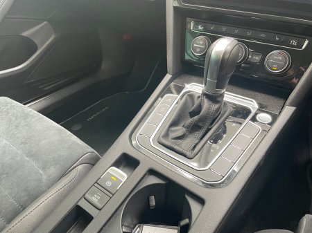 2019 Volkswagen Passat - photo 18
