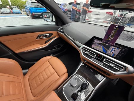 2021 BMW 3-Series - photo 35