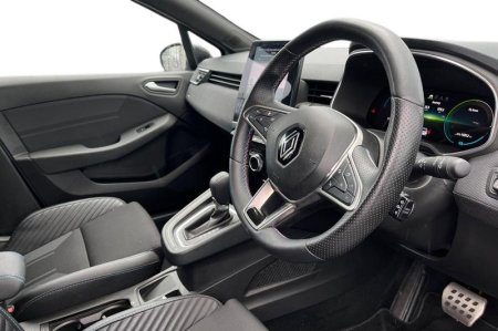 2024 Renault Clio - photo 9