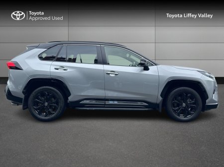 2025 Toyota RAV4 - photo 3