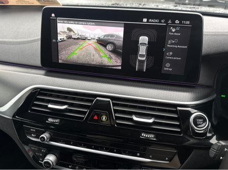 2021 BMW 5-Series - photo 15
